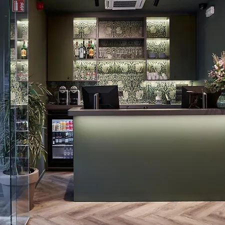 Urban Yard Hotel 3*
