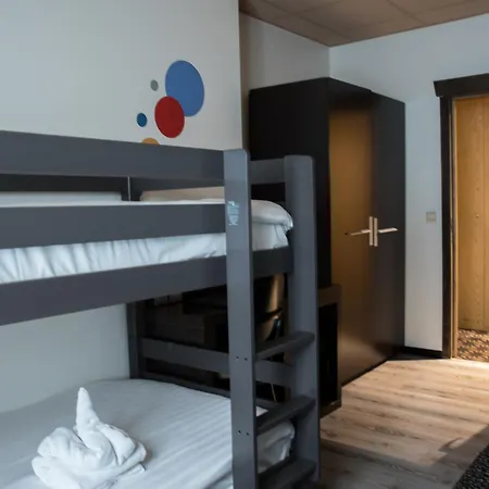 Hotel Urban Yard 3*