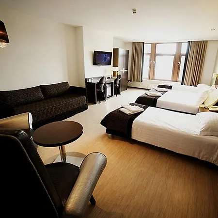 Urban Yard Hotel 3*
