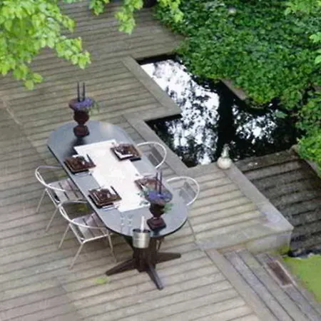 Urban Yard Hotel 3*