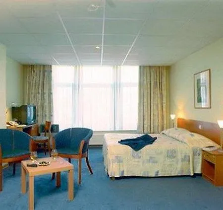 Hotel Urban Yard 3*